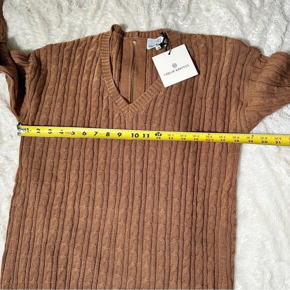Chloe Kristyn Size Small Tan Tequila V Neck Cable Sweater Cozy Cabin Chic NWT - Picture 7 of 15
